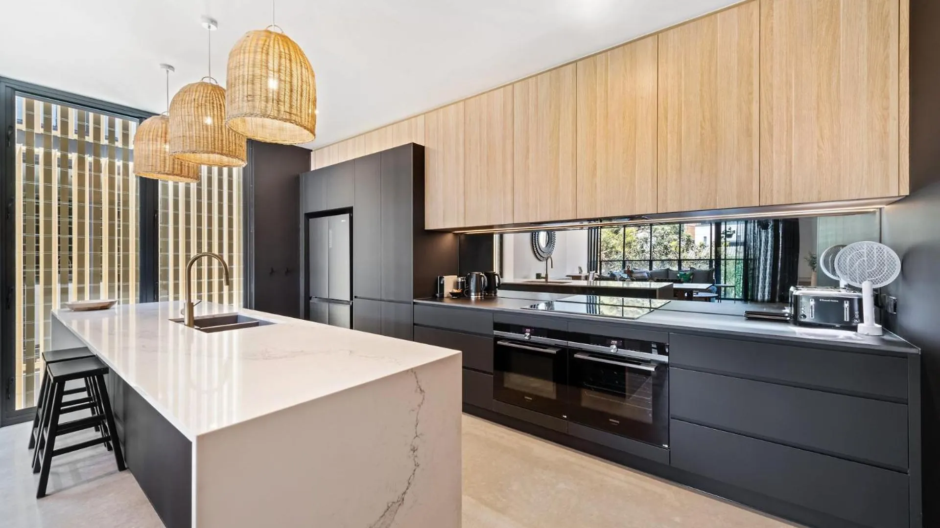 The Smith Luxury Holiday Home Near Beach Mooloolaba Australia