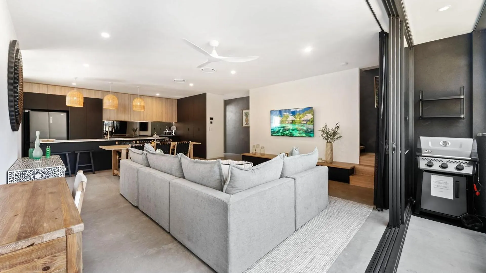 The Smith Luxury Holiday Home Near Beach Mooloolaba